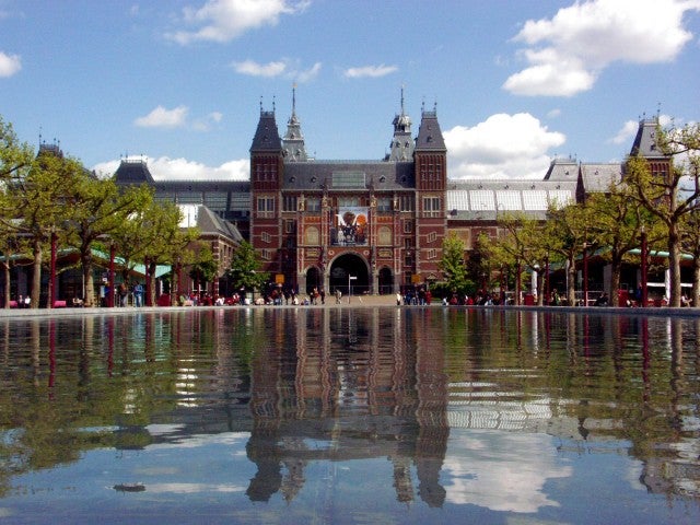 top European cities for startups amsterdam