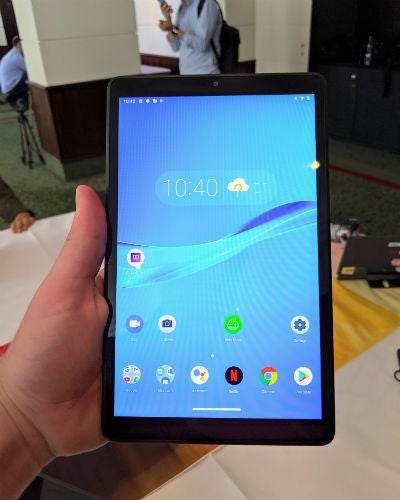 lenovo yoga smart tab m8