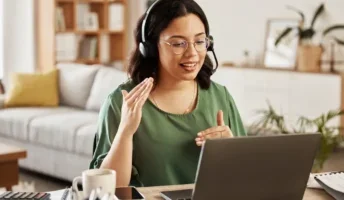 Remote worker using a VoIP service